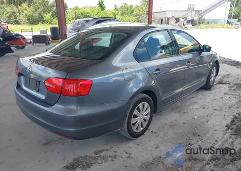 2013 Volkswagen Jetta 2.0L S from USA, damaged, VIN 3VW2K7AJ2DM202390